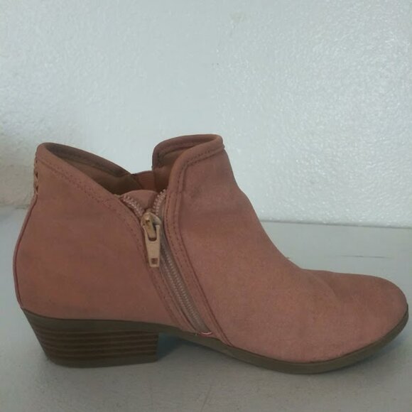 Wonder Nation women's size 5 pink faux suede ankle boots - Picture 5 of 16